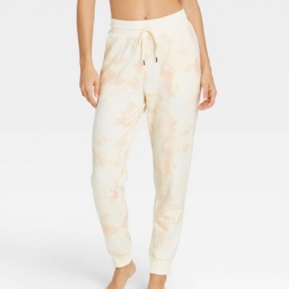 Stars Above tie dye sweatpants - Picture 4 of 8